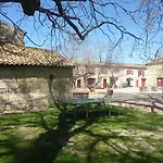 Mas Du Notaire Appartement Gallician