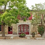 Mas Du Notaire Appartement Gallician