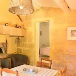 Mas Du Notaire Appartement Gallician
