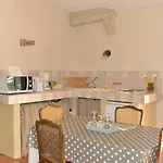 Mas Du Notaire Apartamento *