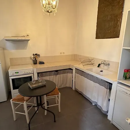 Mas Du Notaire Apartamento Gallician