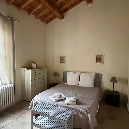 Apartman Mas Du Notaire *