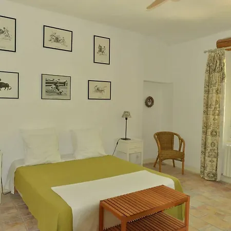 Mas Du Notaire * Gallician