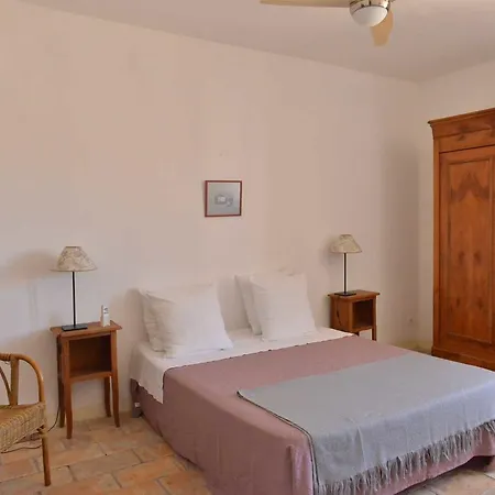 Apartman Mas Du Notaire *