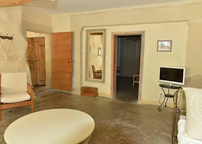 Mas Du Notaire * Gallician