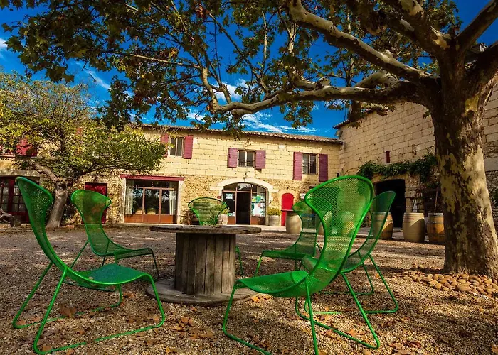 Mas Du Notaire Gallician